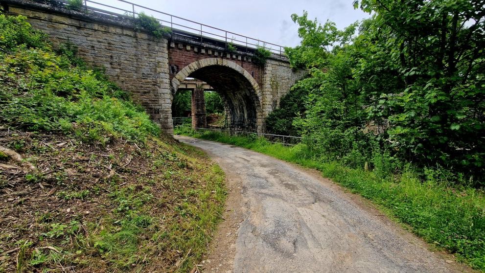 Eisenbahnüberführung wird erneuert