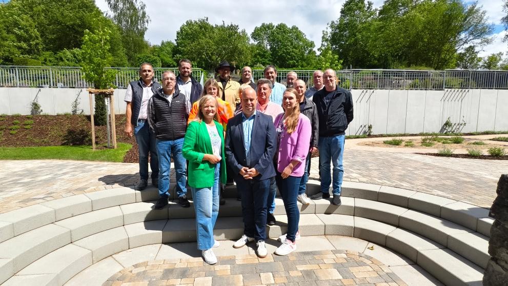Gruppenbild Friedhof Dittwar