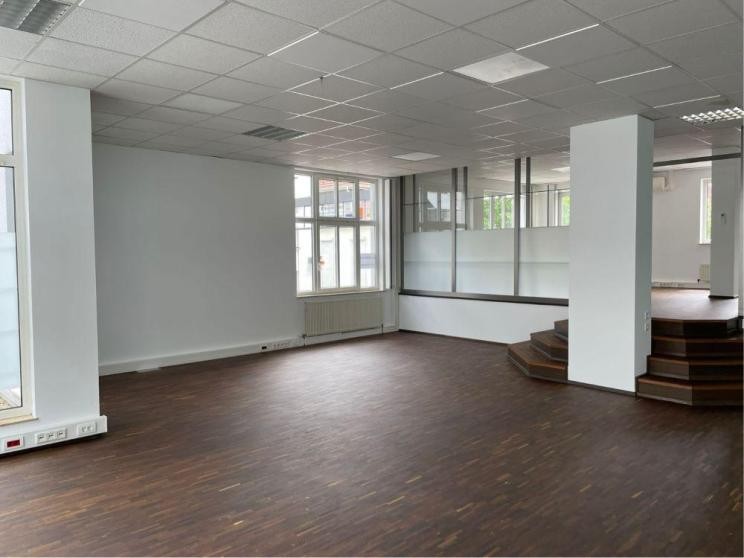 Bild Arno Ochmann Innenansicht Büro