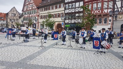 Spielmannszug Tauberbischofsheim am Marktplatz©Stadt Tauberbischofsheim Spielmannszug Tauberbischofsheim am Marktplatz©Stadt Tauberbischofsheim