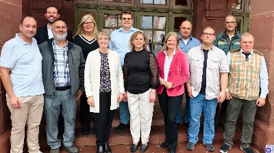 Gruppenbild Ehrung langjähriger Mitarbeitender der Stadtverwaltung Tauberbischofsheim