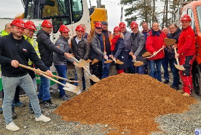 Spatenstich Trinkwasser-Hochbehälter Hof Steinbach