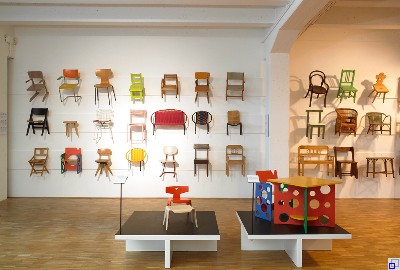 Stühle im VS Schulmuseum