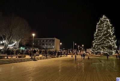 Weihnachtsbaum Wörtplatz